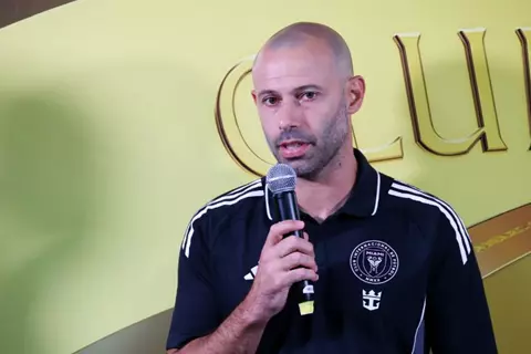 منافس الأهلي.. ماسكيرانو: لا نعرف إذا كنا سنشارك في مونديال الأندية مرة أخرى.. ويجب علينا الاستمتاع 